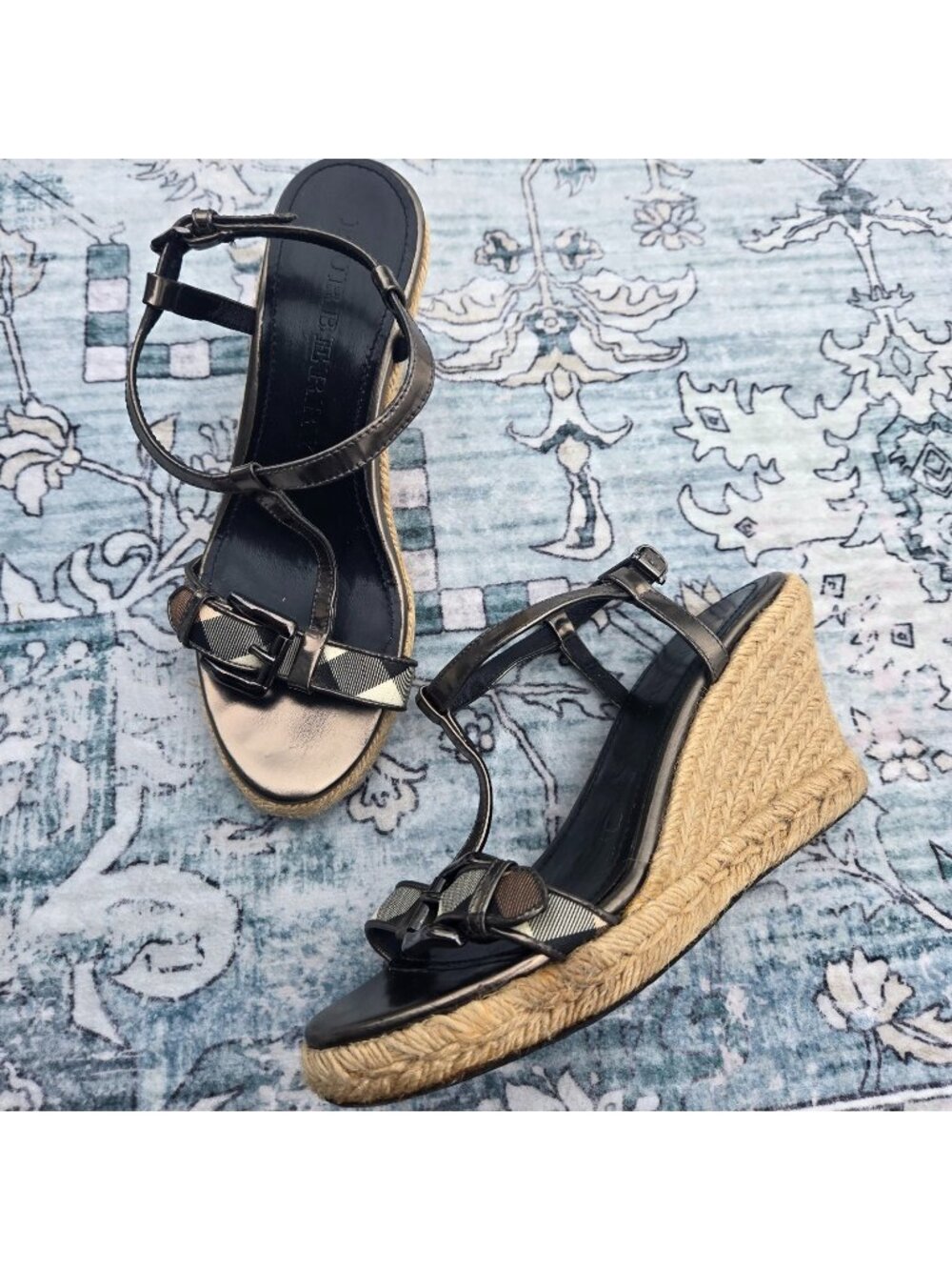 Y2K Burberry Nova Check Espadrille Wedge Sandals Size 36 US 6 Metallic Leather